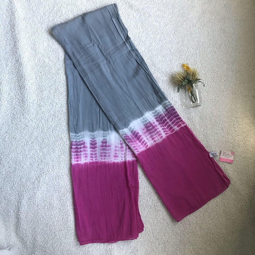 NWT** Tickled Pink Scarf